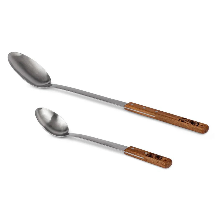 Serving spoon
